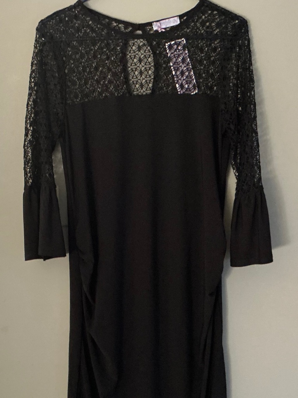 Bluebelle Maternity 12 Dress Lace Ruched Bell Sleeves‎ Stretch Glam Quiet Luxe